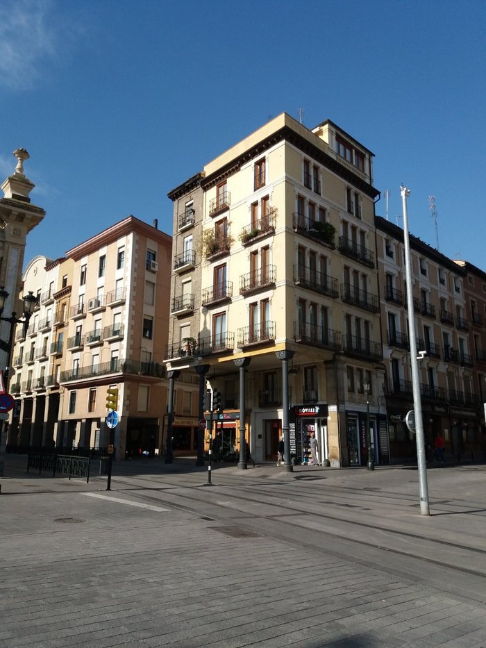 Aparthotel Augusta Centro (Zaragoza)