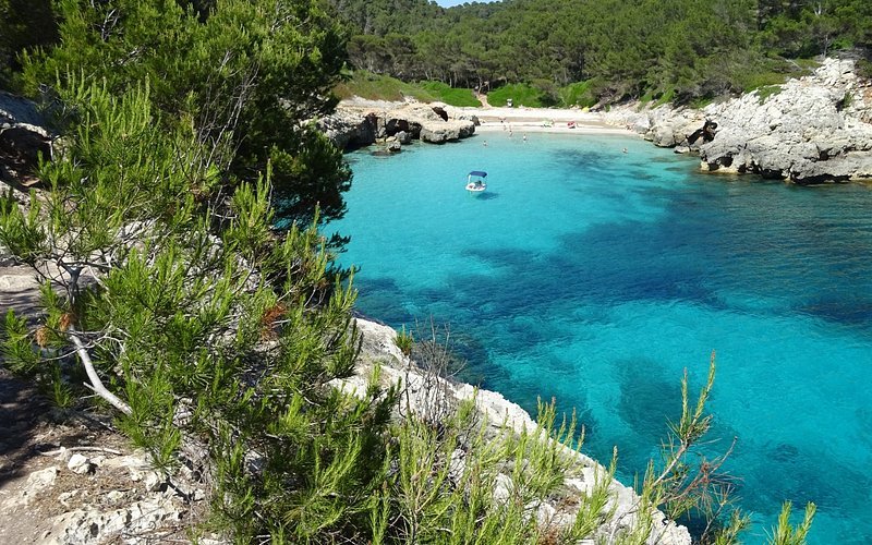 Cala Fustam