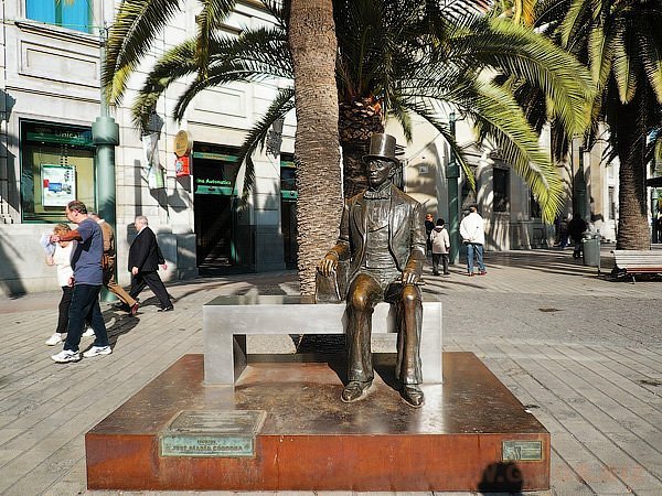 Estatua de Hans Christian Andersen