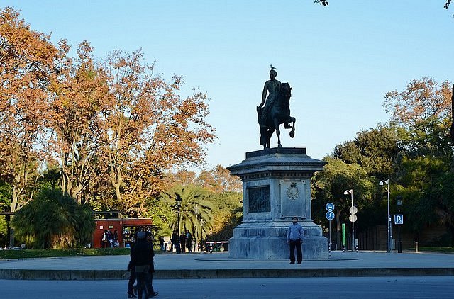 Monument al general Prim