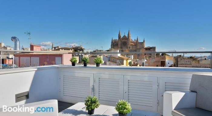 Lonja Suites (Palma de Mallorca)