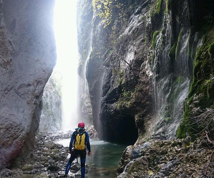 Procanyoning