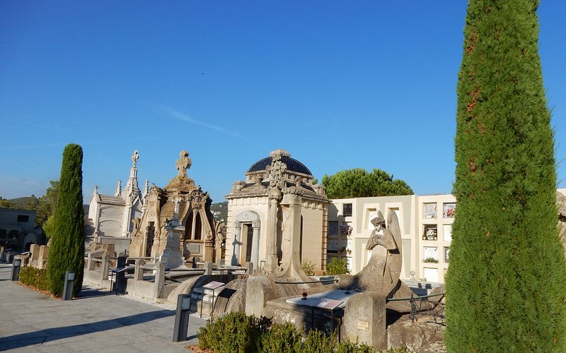 Foto de Cementerio modernista, Lloret de Mar