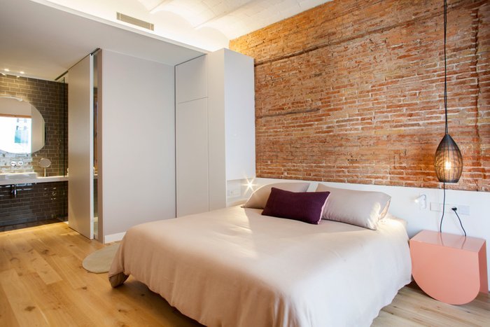 DestinationBCN Apartments & Rooms