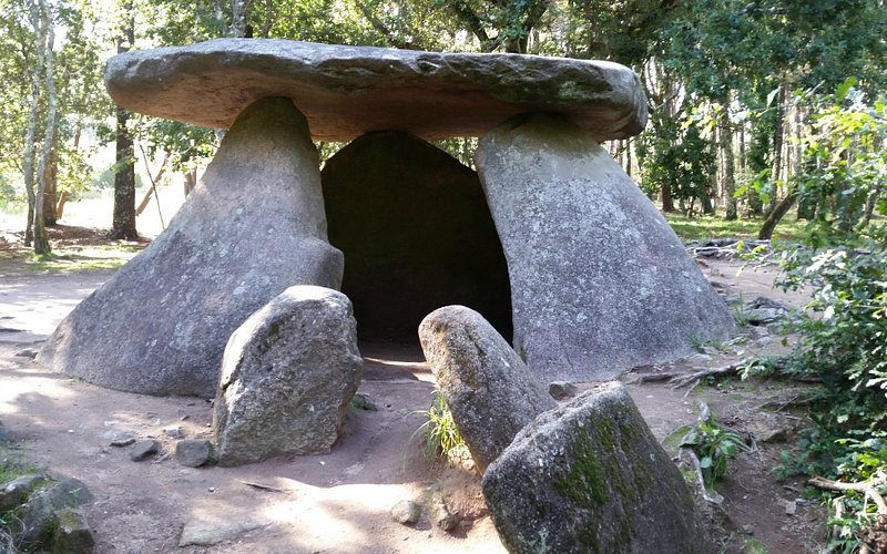 Dolmen de Axeitos