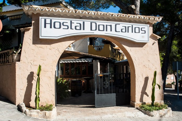 Hostal Don Carlos
