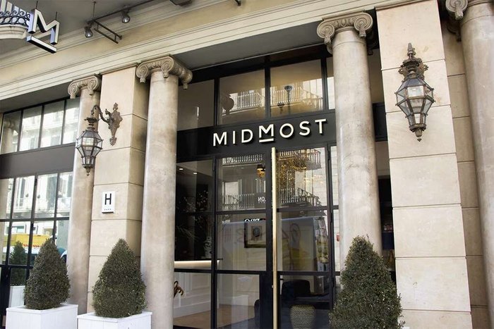 Hotel Midmost