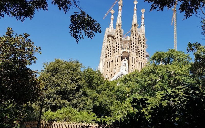 Plaza de Gaudí