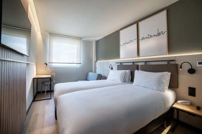 Hotel Bed4U Santander (Santander)