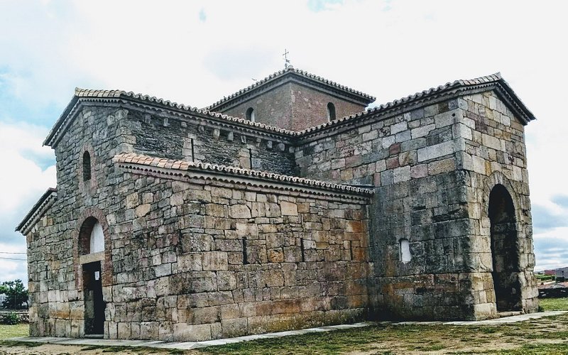 Iglesia de San Pedro de la Nave