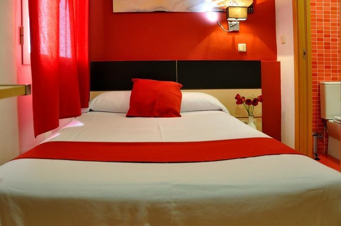 Hostal Falfes (Madrid)