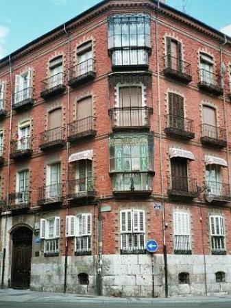 Hostal Los Arces (Valladolid)