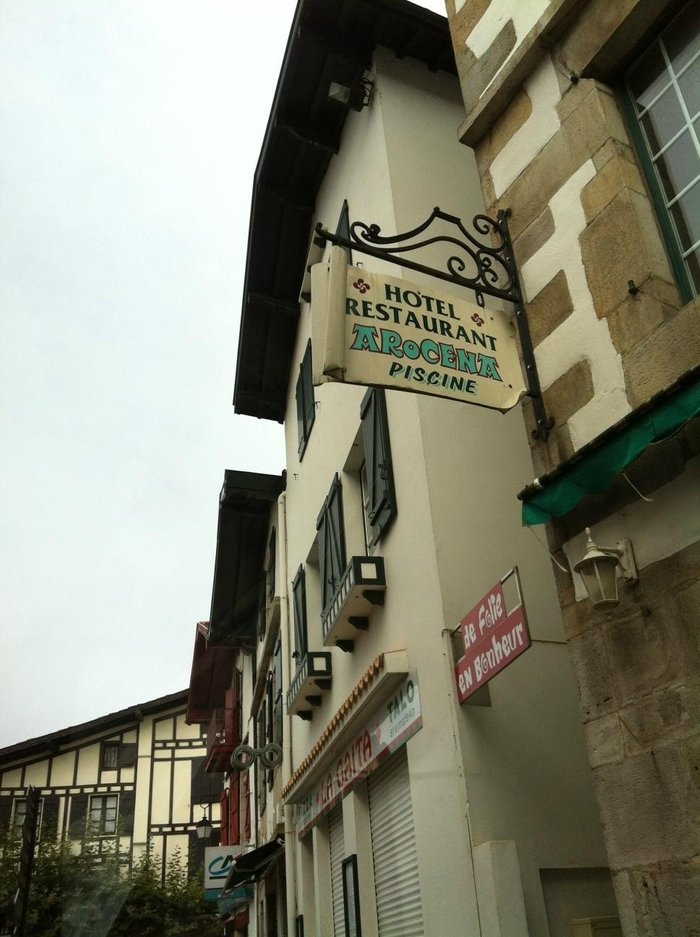 Hotel Arocena