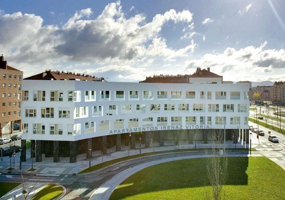 Irenaz Vitoria Apartments (Vitoria-Gasteiz)