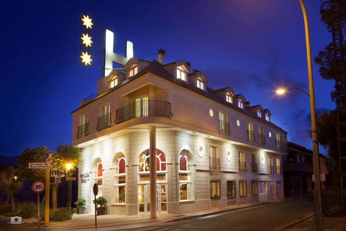 Hotel Versalles (Granja de Rocamora)