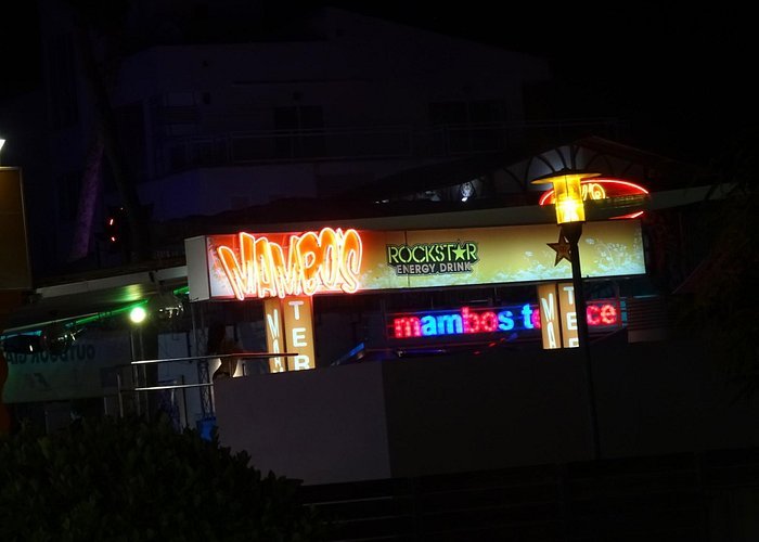 Mambo's