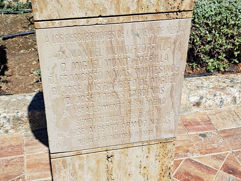 Monument to the Boys who found the Caves of Nerja