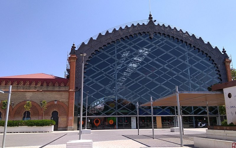 Centro Comercial y de Ocio Plaza de Armas