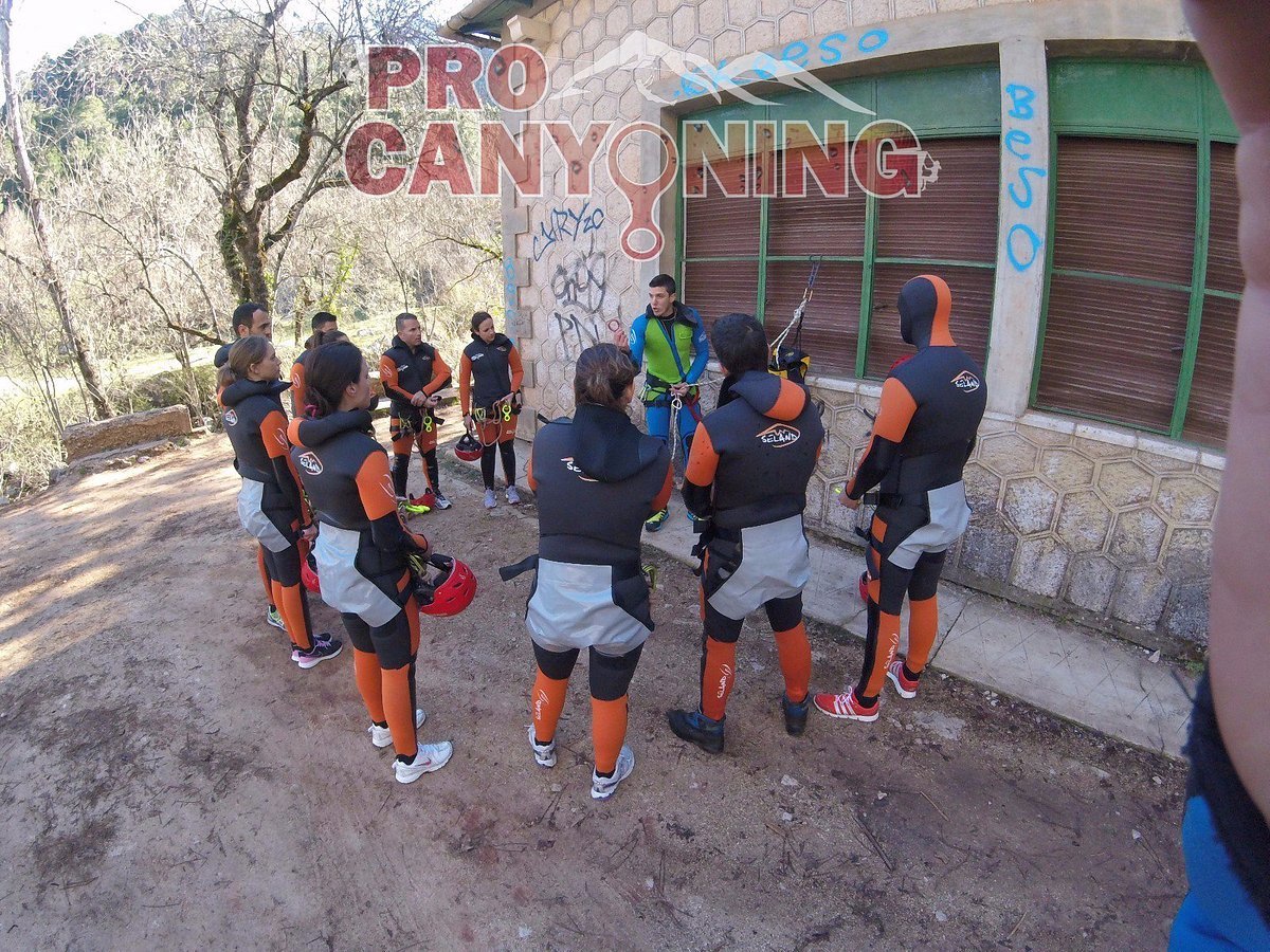 Procanyoning