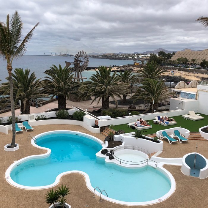 Neptuno Suites (Costa Teguise)