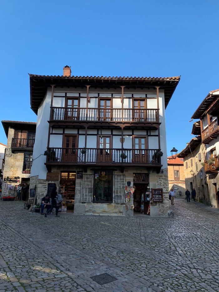 De Santillana Del Mar