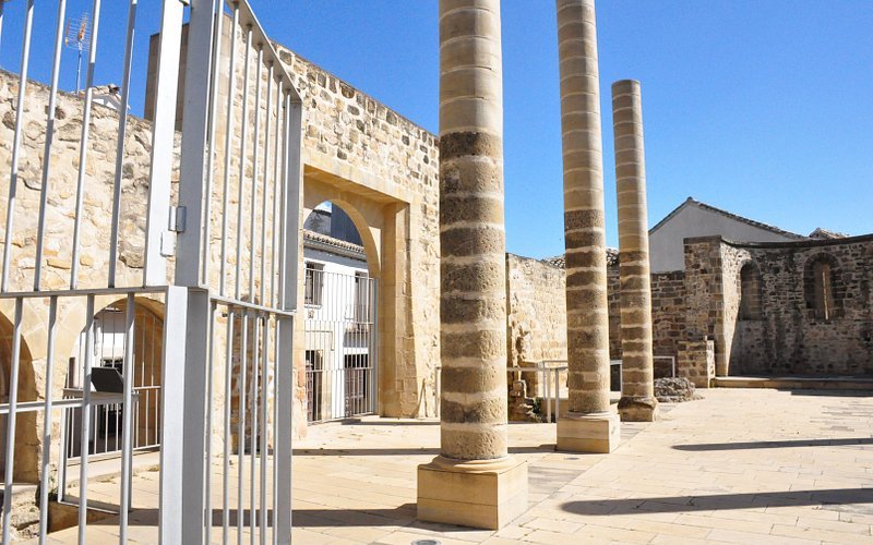 Ruinas románicas de San Juan Bautista