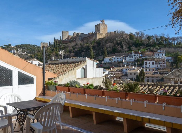 Apartamentos Muralla Ziri (Granada)