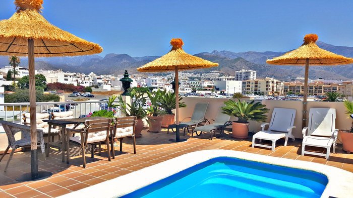 Villa Carabeo Playa (Nerja)