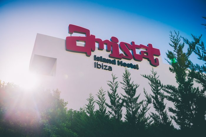 Amistat Island Hostel Ibiza Albergue Juvenil